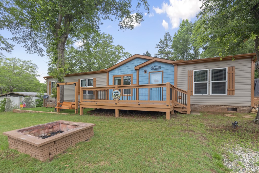 1211 Tugaloo Heights Circle, Fair Play, South Carolina image 1