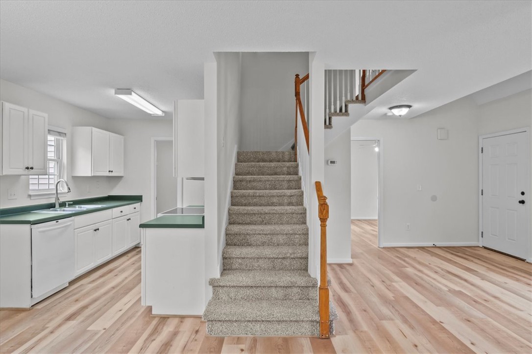 203 Quintana Circle, Westminster, South Carolina image 7