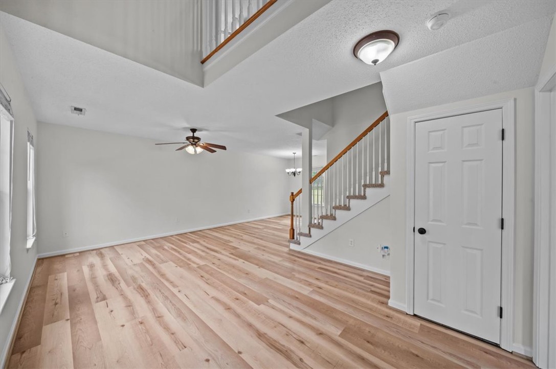 203 Quintana Circle, Westminster, South Carolina image 5