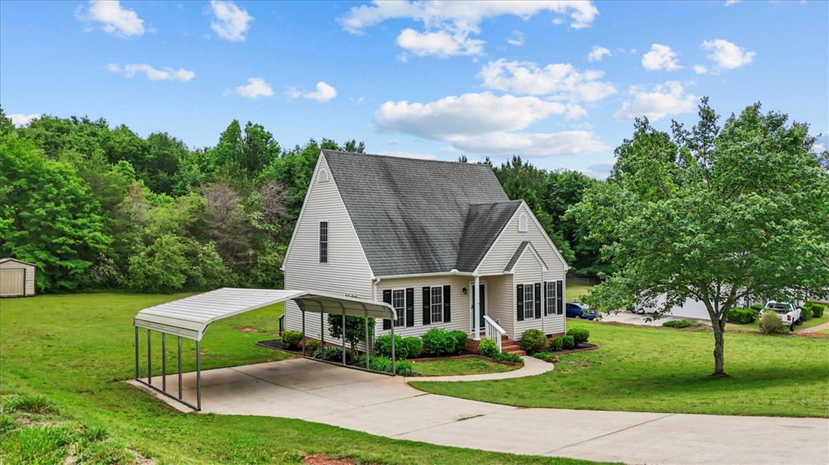 203 Quintana Circle, Westminster, South Carolina image 4