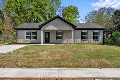 Photo of 1215 E Whitner Street, Anderson, SC 29624 (MLS # 20299741)