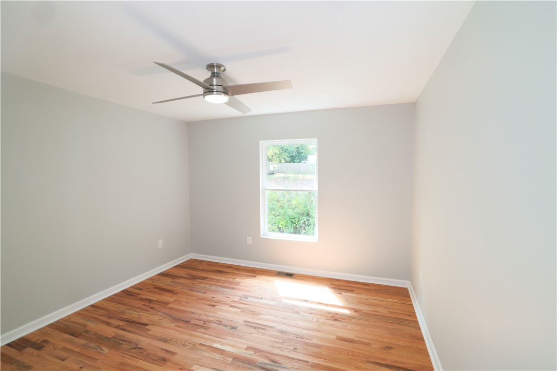 425 Lakewood Drive, Townville, South Carolina image 14
