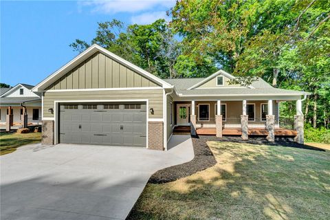 Photo of 892 crenshaw Street, Pendleton, SC 29670 (MLS # 20301392)