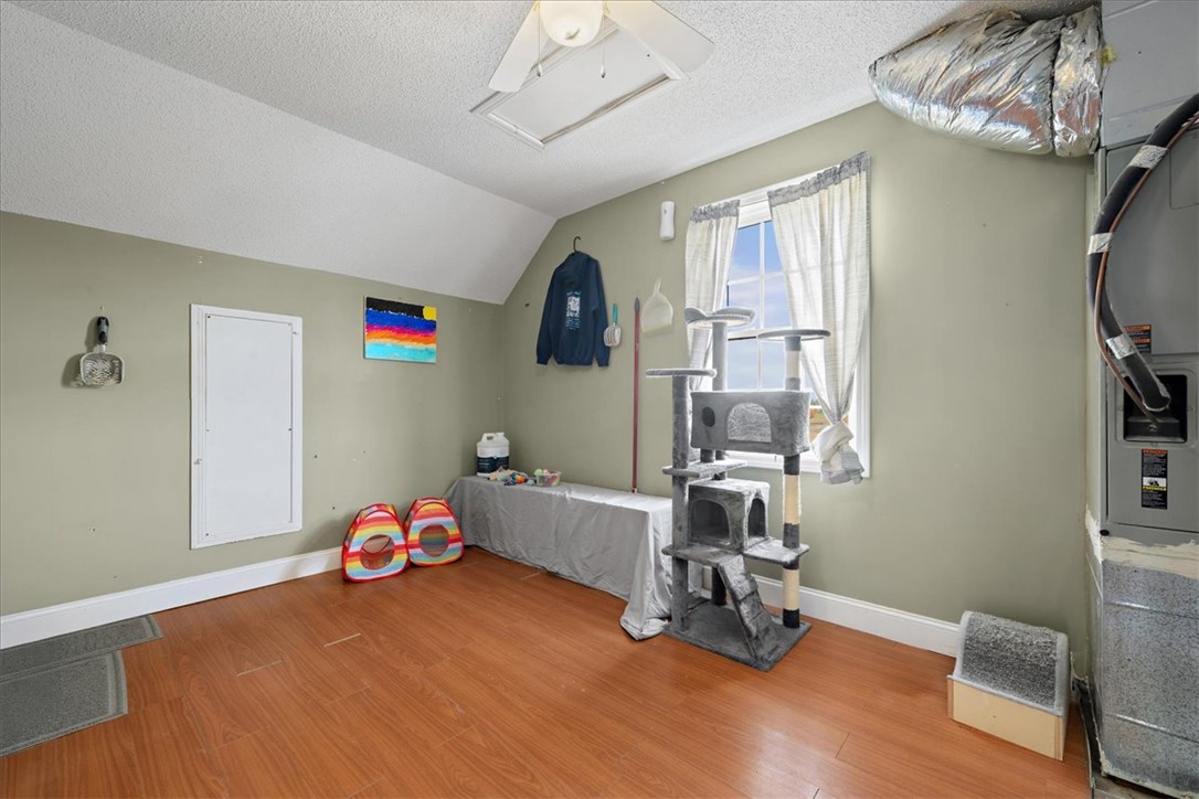 Belton, South Carolina 29627, United States, 4 Bedrooms Bedrooms, ,2 BathroomsBathrooms,Residential,Active,250230