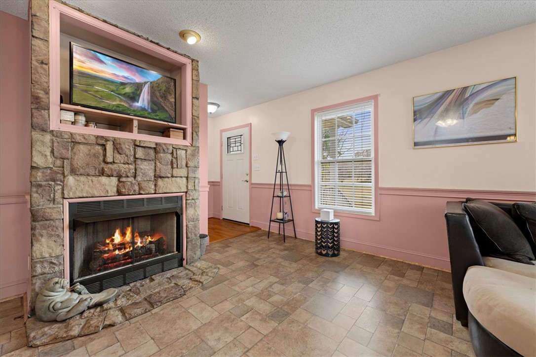 Belton, South Carolina 29627, United States, 4 Bedrooms Bedrooms, ,2 BathroomsBathrooms,Residential,Active,250230