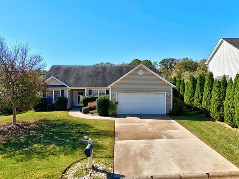 Photo of 135 Fledgling Way, Easley, SC 29642 (MLS # 20293905)