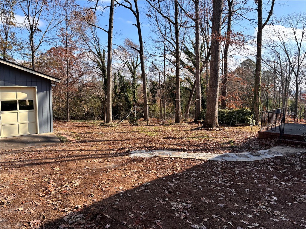 211 Heather Drive, Clemson, South Carolina image 3