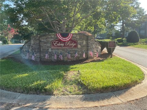 Vacant Land For Sale - 101 Edens Oaks Court<br/> Pickens County, Six Mile, SC 29682