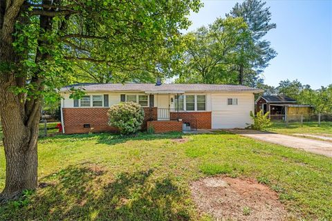 Photo of 701 S Texas Avenue, Greenville, SC 29611 (MLS # 20299902)