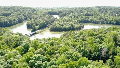 Vacant Land For Sale - 279 Tallulah Drive<br/> Westminster, SC 29693