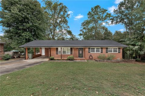 Photo of 117 Karen Drive, Clemson, SC 29631 (MLS # 20293544)