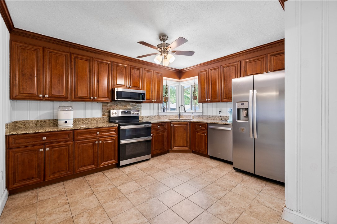 300 Woodvale Avenue, Fountain Inn, South Carolina image 12