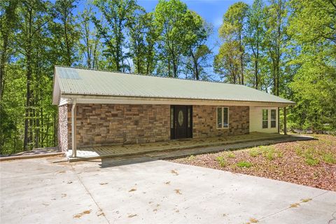 Photo of 215 Boxwood Lane, Westminster, SC 29693 (MLS # 20300045)