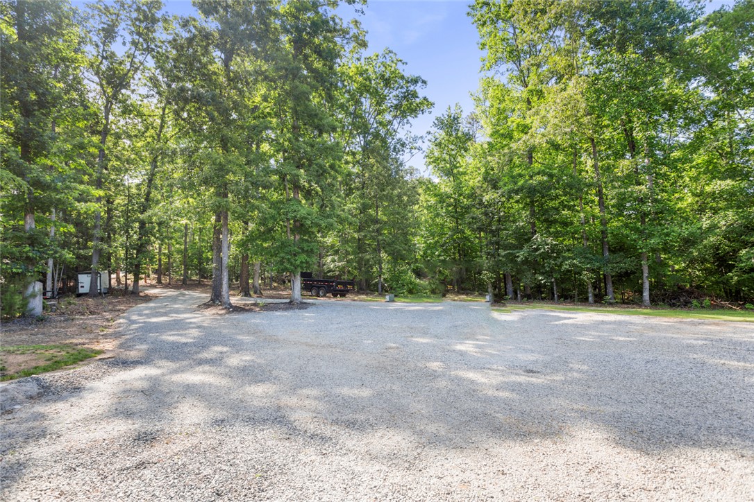 125 Willow Point, Abbeville, South Carolina image 2