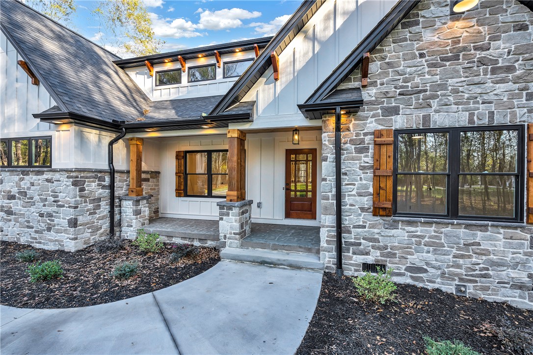404 Holly Ridge Drive, Anderson, South Carolina image 3