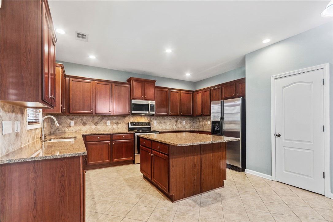 9 Broomcage Court, Simpsonville, South Carolina image 17