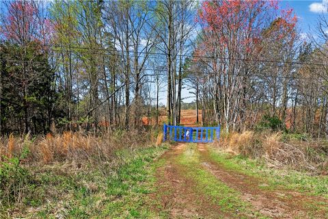 Vacant Land For Sale - 00 S Highway 11 Highway<br/> Oconee County, Westminster, SC 29693