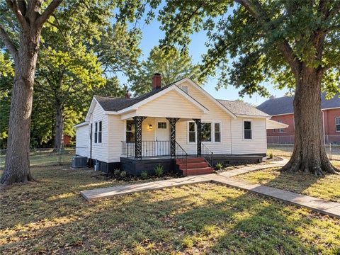 Homes For Sale - 215 246 512 4 107ETC West Roosevelt, Wentzky, Cathcart, Circle, Etc Drive<br/> Anderson, SC 29626