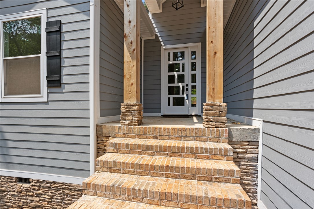 2705 Brook Hollow Drive, Seneca, South Carolina image 4