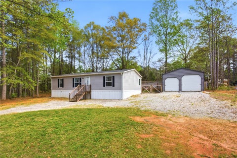 Mobile Home For Sale - 240 Timberlake Drive<br/> Seneca, SC 29678