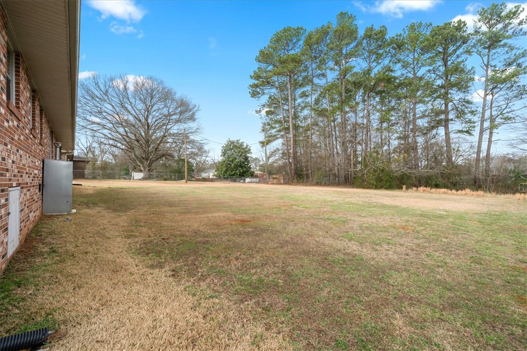 Anderson, South Carolina 29621, United States, 3 Bedrooms Bedrooms, ,2 BathroomsBathrooms,Residential,Pending,85031