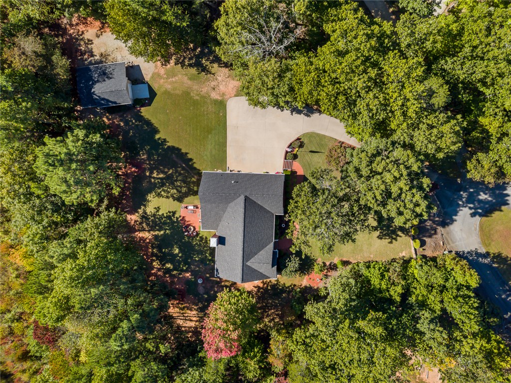 Easley, South Carolina 29640, United States, 4 Bedrooms Bedrooms, ,3 BathroomsBathrooms,Residential,Pending,233133