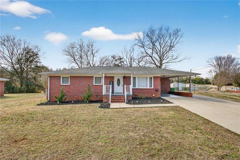 Photo of 310 Gracie Street, Seneca, SC 29678 (MLS # 20297254)