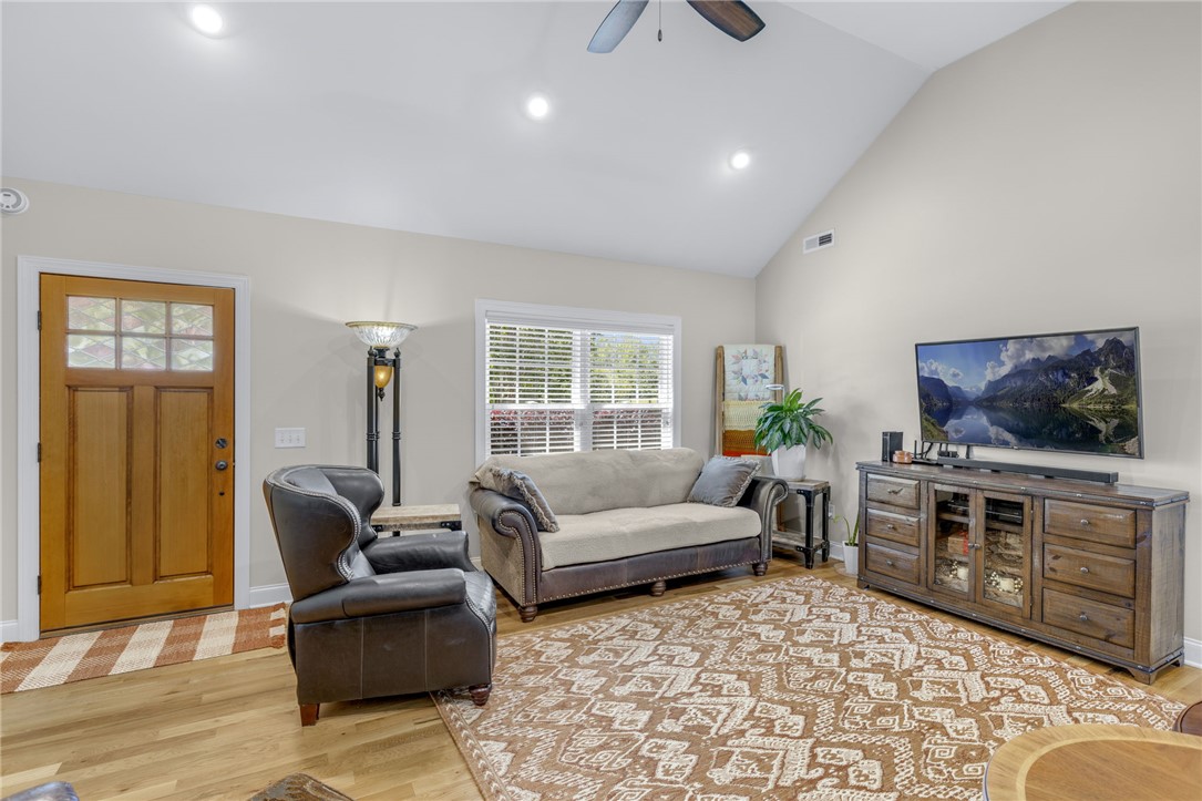 121 Lowe Road, Piedmont, South Carolina image 6