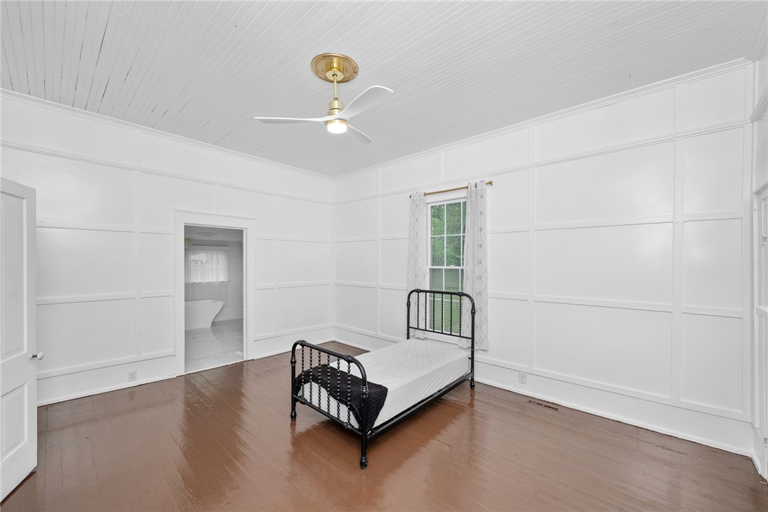 207 Retreat Street, Westminster, South Carolina image 24