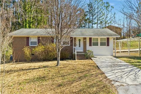 Homes For Sale - 108 Hodge Street<br/> Abbeville County, Abbeville, SC 29620