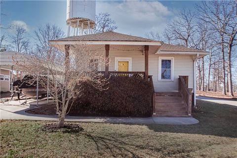 Photo of 5 Hale Street, Pelzer, SC 29669 (MLS # 20297681)