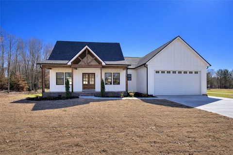 Photo of 406 Edgewood Drive, Belton, SC 29627 (MLS # 20296260)