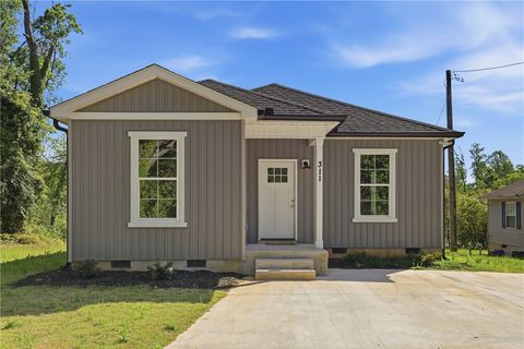 Photo of 311 Tribble Street, Seneca, SC 29678 (MLS # 20299848)