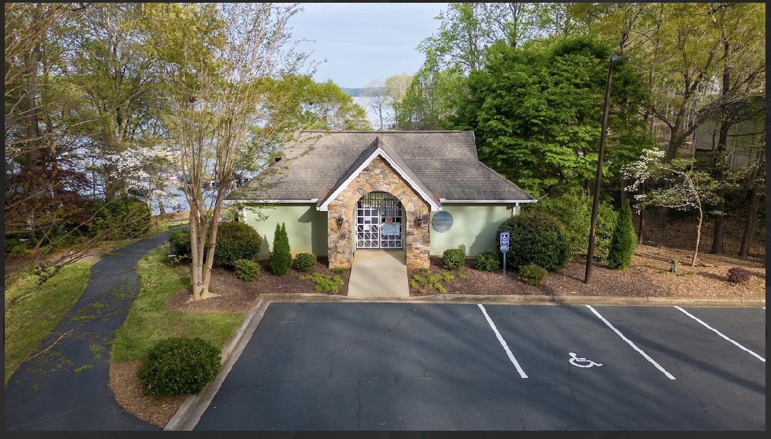 108 Emerald Pointe Drive, Seneca, South Carolina image 46
