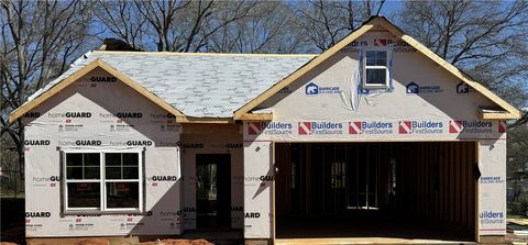 Photo of 110 N 6th Street, Easley, SC 29640 (MLS # 20298665)