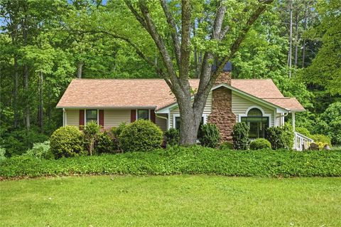 Photo of 303 Stratford Drive, Seneca, SC 29678 (MLS # 20300838)