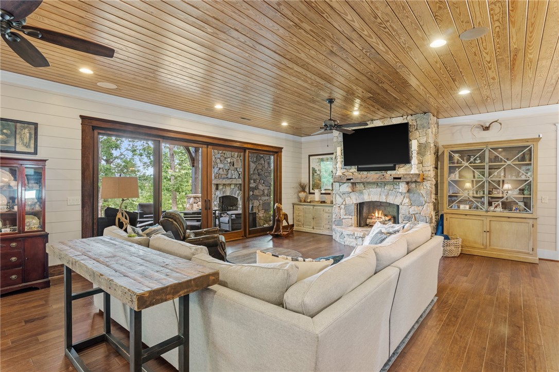 194 Cool Water Way, Sunset, South Carolina image 27