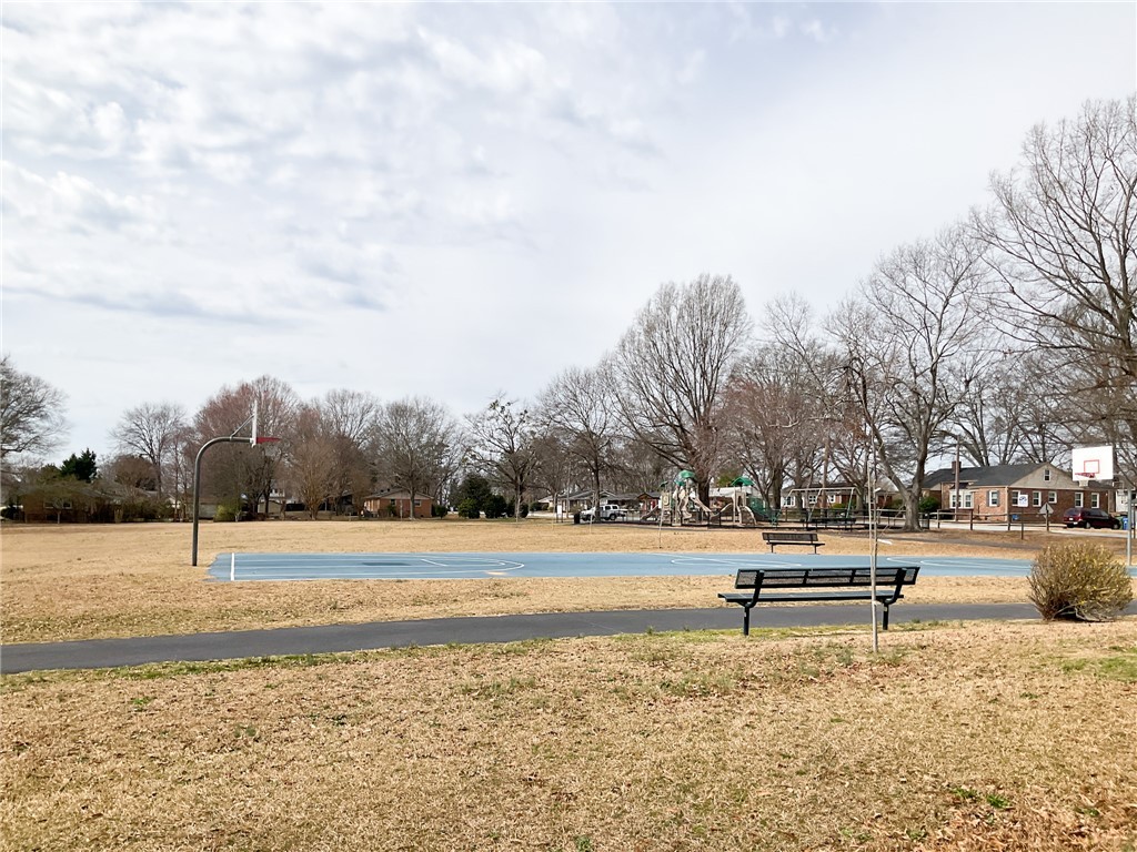 204 Lanewood Drive, Greenville, South Carolina image 31