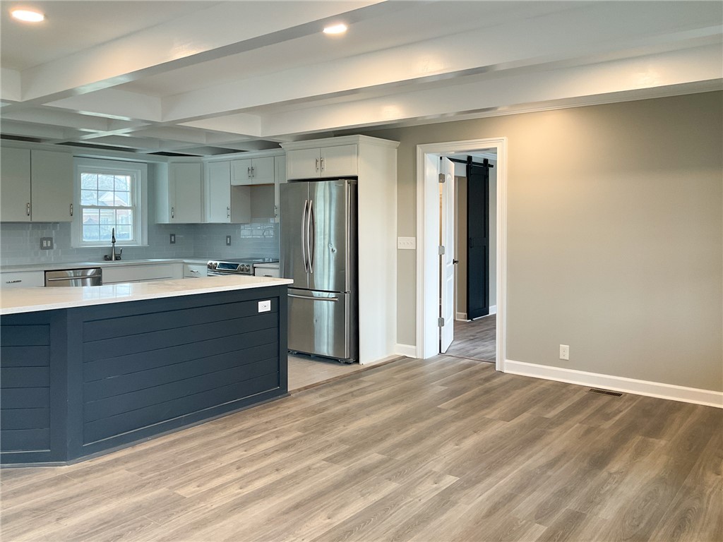 204 Lanewood Drive, Greenville, South Carolina image 2