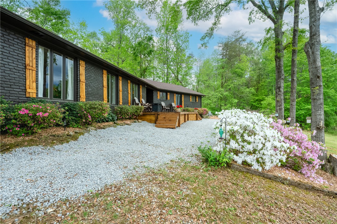 409 Freeman Bridge Road, Marietta, South Carolina image 3