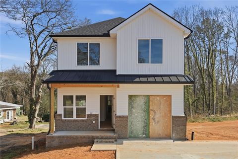 Photo of 356 Thompson Street, Pendleton, SC 29670 (MLS # 20298310)