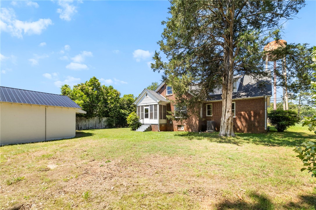 202 E Green Street, Iva, South Carolina image 36
