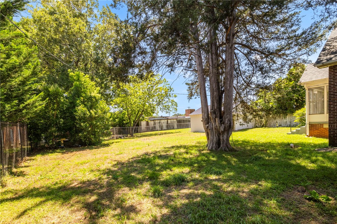 202 E Green Street, Iva, South Carolina image 35