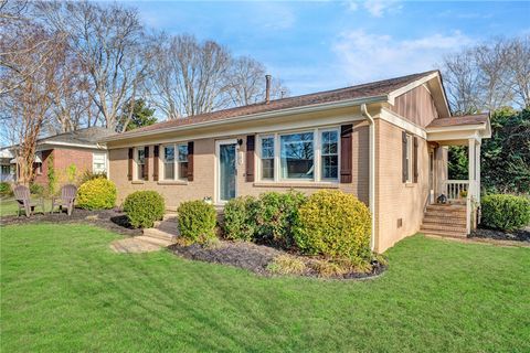 Photo of 103 Gault Street, Fountain Inn, SC 29644 (MLS # 20296305)