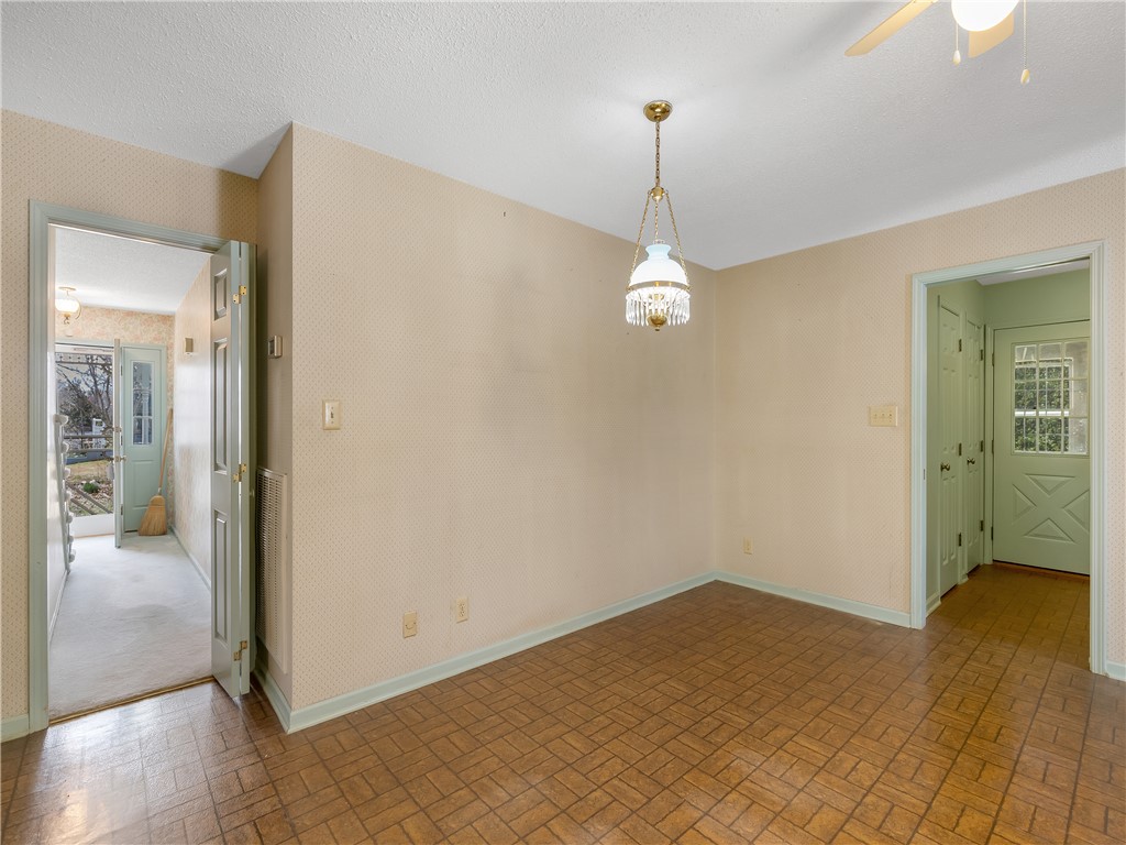 504 Squire Circle, Clemson, South Carolina image 8