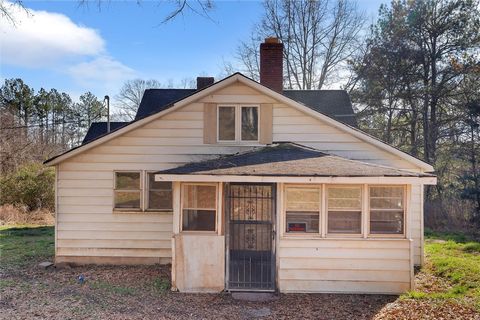 Photo of 705 Old Seneca Road, Central, SC 29630 (MLS # 20297717)
