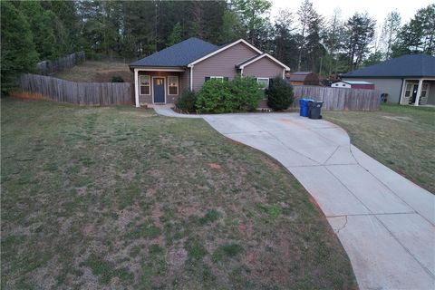 Photo of 311 S plainview Drive, Greenville, SC 29611 (MLS # 20299352)