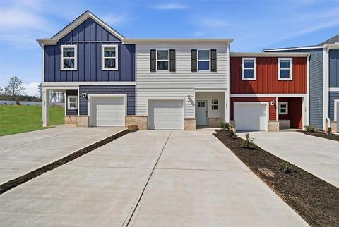 Townhouse For Sale - 127 Kerwin Court<br/> Greer, SC 29651