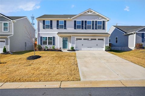 Photo of 628 Batchomble Lane, Greenville, SC 29605 (MLS # 20295054)