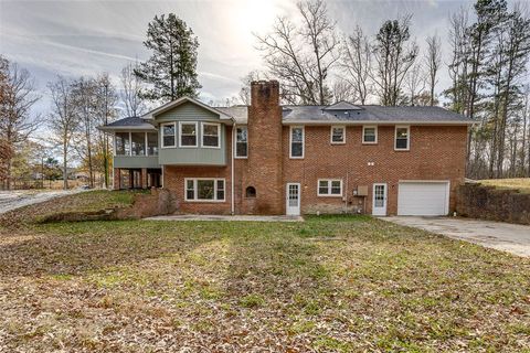 A home in Easley